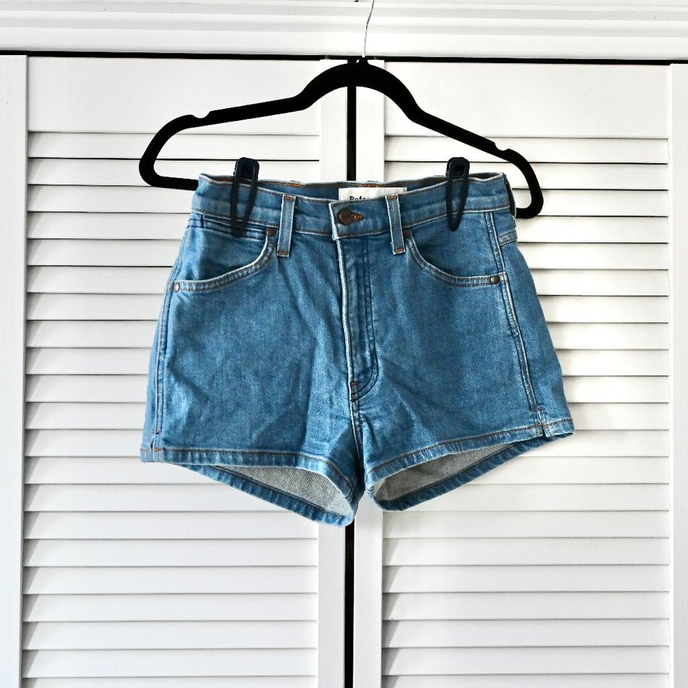 Reformation Size 26 Cowgirl Short Medium Wash | Size 26